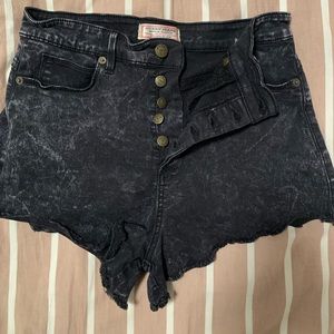 Vintage Guess cut-off shorts